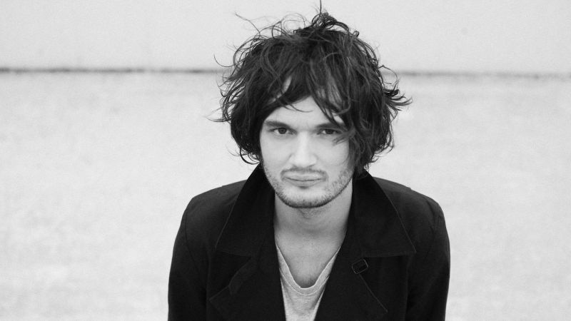 Datei:Apparat background.jpg