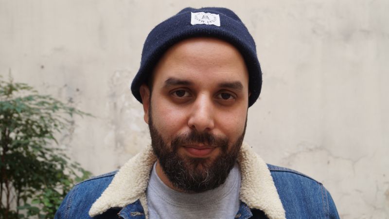 Datei:Jil Is Lucky background.jpg