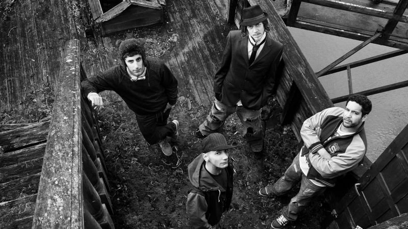 Datei:Scarecrow background.jpg