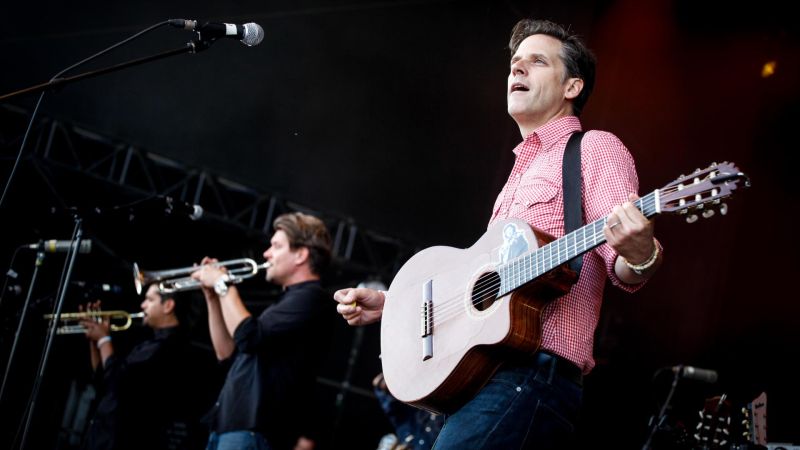 Datei:Calexico background.jpg