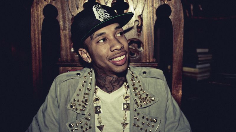 Datei:Tyga background.jpg